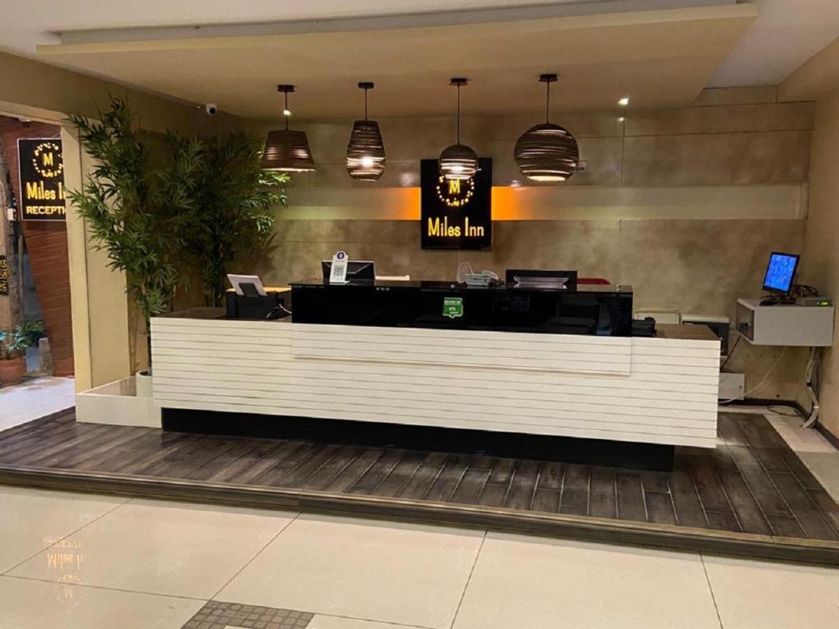 Miles Inn Hotel Hassan Eksteriør bilde